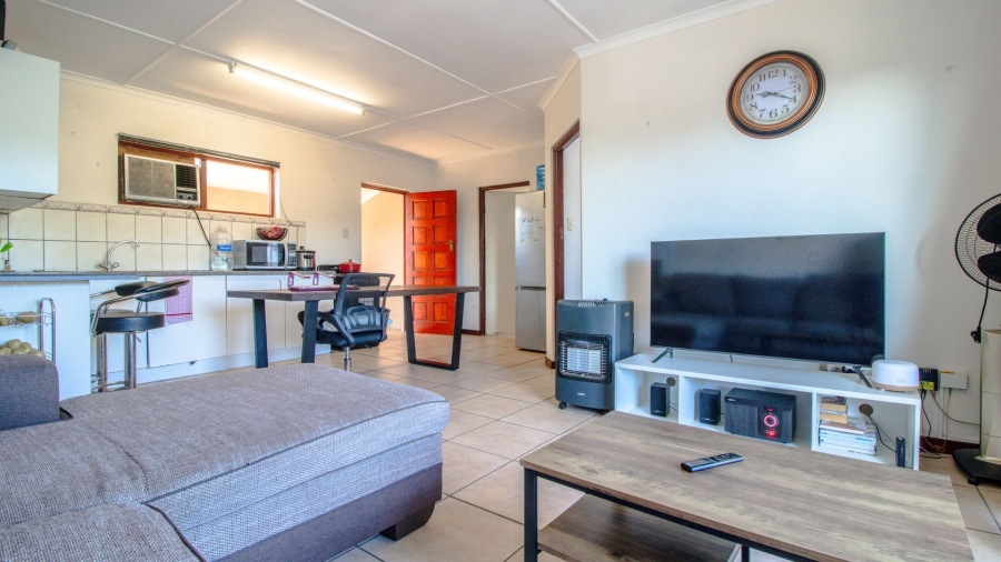 3 Bedroom Property for Sale in Bonza Bay Eastern Cape